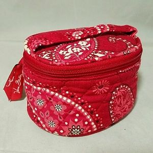 Vera Bradley Mesa Red Travel Jewelry/Makeup Bag❣️